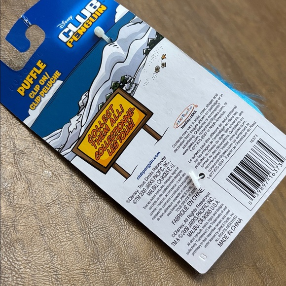 Disney Club Penguin Blue Puffle Toy - Picture 3 of 5